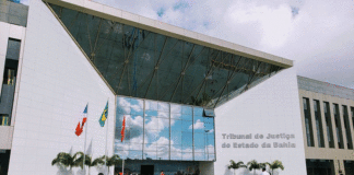 Justiça suspende aumento salarial do prefeito, vice, secretários e vereadores de Feira de Santana