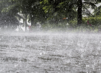 Mais de 180 municípios da Bahia entram em alerta laranja para chuvas intensas