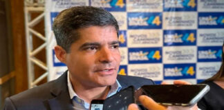 ACM Neto oficializa candidatura ao governo da Bahia para 2026