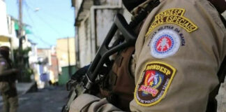 Policiais ficam feridos depois de troca de tiros com suspeitos