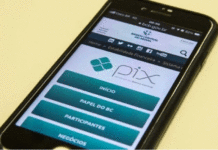 Pix por aproximação completa um ano com baixa adesão