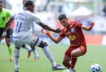 Brasileiro: Bahia vence o Vasco na Fonte Nova