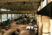 Fábrica produzia cerca de 10 fuzis por dia para o CV