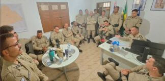 Comando da 98ª CIPM e reúne com comandantes de guarnições da unidade