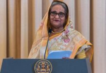Sheikh Hasina, ex-premiê de Bangladesh, é condenada à pena de morte
