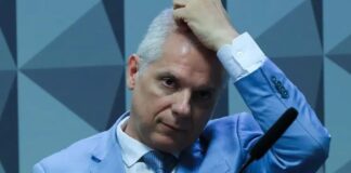 Polícia Federal prende ex-presidente do INSS Alessandro Stefanutto