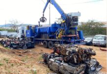 Veículos identificados como sucata (leilão) tem como destino final o encaminhamento para prensagem