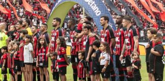 Vitória confirma saída do Z4 após derrota do Santos para o Palmeiras