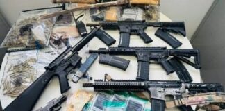 Operação cumpre mais de 30 mandados e apreende fuzis e drogas