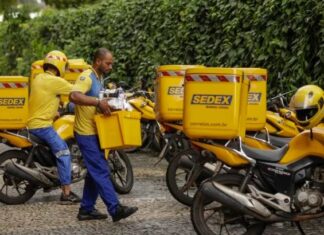 Moraes suspende cláusulas e prejudica funcionários dos Correios