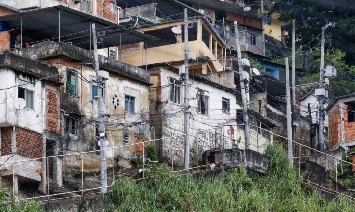 favelas
