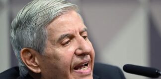 Moraes autoriza notificação pessoal de Augusto Heleno pela Comissão de Ética da Presidência