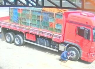 PRF recupera ferramentas furtadas e mais de 60 eletrônicos sem nota fiscal legal