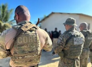 Tentativa de resgate de detentos termina com 8 mortos e PM ferido em presídio na Bahia