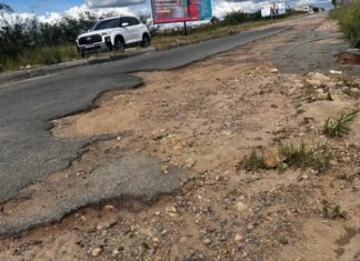 Entrada de Coité pela BA-120 via Richão do Jacuípe vive cenário de abandono e revolta moradores
