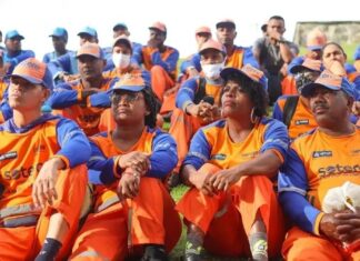 Garis e margaridas procuram SindilimpBA e negociação sobre bônus no Carnaval depende das empresas