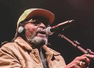 Posicionamento político do cantor Edson Gomes vira debate na Alba; entenda