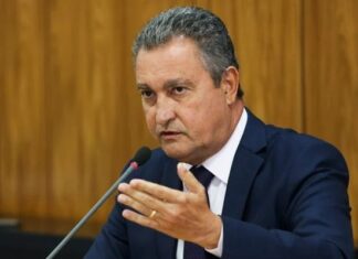 Decreto de Rui Costa beneficiou o Banco Master e prejudicou servidores