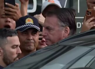 Médica citou risco de morte ao transferir Bolsonaro para hospital