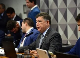 CPMI do INSS afirma que Dino está protegendo suspeitos de corrupção