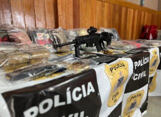 Operação Cavalo de Troia prende 11 suspeitos, apreende fuzil, armas e drogas em Feira de Santana