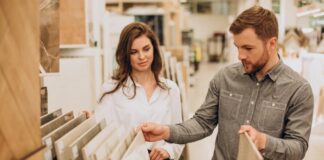 Mês do Consumidor: veja 5 cuidados para não cair em golpes nas compras online e no varejo