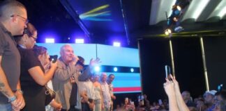 Em Feira de Santana, Ângelo Coronel é ovacionado em ato convocado por José Ronaldo para apresentação de chapa liderada por ACM Neto