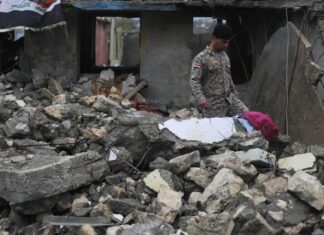 Zelensky afirma que Rússia monitorou base dos EUA antes de ataque do Irã