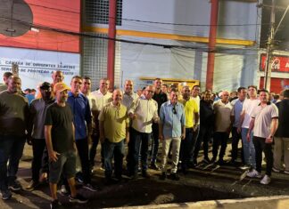 Lideranças políticas de Ipirá, prestigiam o lançamento da pré-candidatura de ACM Neto e Zé Cocá ao Governo da Bahia