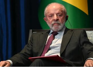 Desaprovação a Lula alcança 51% com alta avaliação péssima, diz Real Time