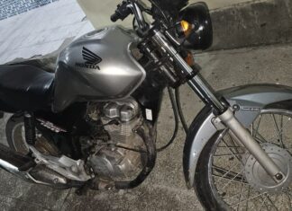 Polícia Militar recupera motocicleta com restrição e furto/roubo em Ipirá