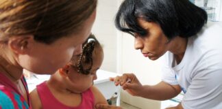 Bahia recebe 1,3 milhão de doses da vacina contra a influenza e inicia distribuição para os 417 municípios