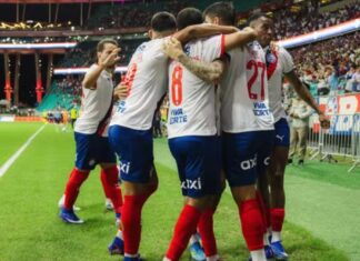 Com pedidos de ‘Juba na Seleção’ nas arquibancadas, Bahia amassa o Athletico e volta ao G4 do Brasileirão