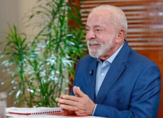 Apesar de inchado e com déficit fiscal, Governo Federal cria 24 mil novos cargos