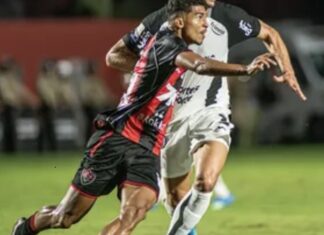 Vitória e Corinthians empatam em jogo de pouca criação no Barradão