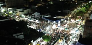 Ipirá encerra aniversário de 171 anos com shows e grande público na orl