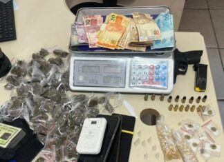 PM baiana prende 3 suspeitos e apreende arma, munições e drogas