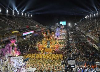 Desfiles de carnaval no Rio terão maior número de escolas de samba