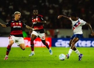 Bahia encara o líder Flamengo na Fonte Nova em duelo decisivo pelo Brasileirão
